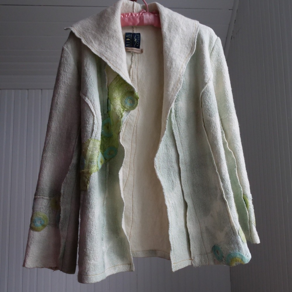 Gorgeous‎ 90s Aiddai felt and silk lightweight jacket/cardigan